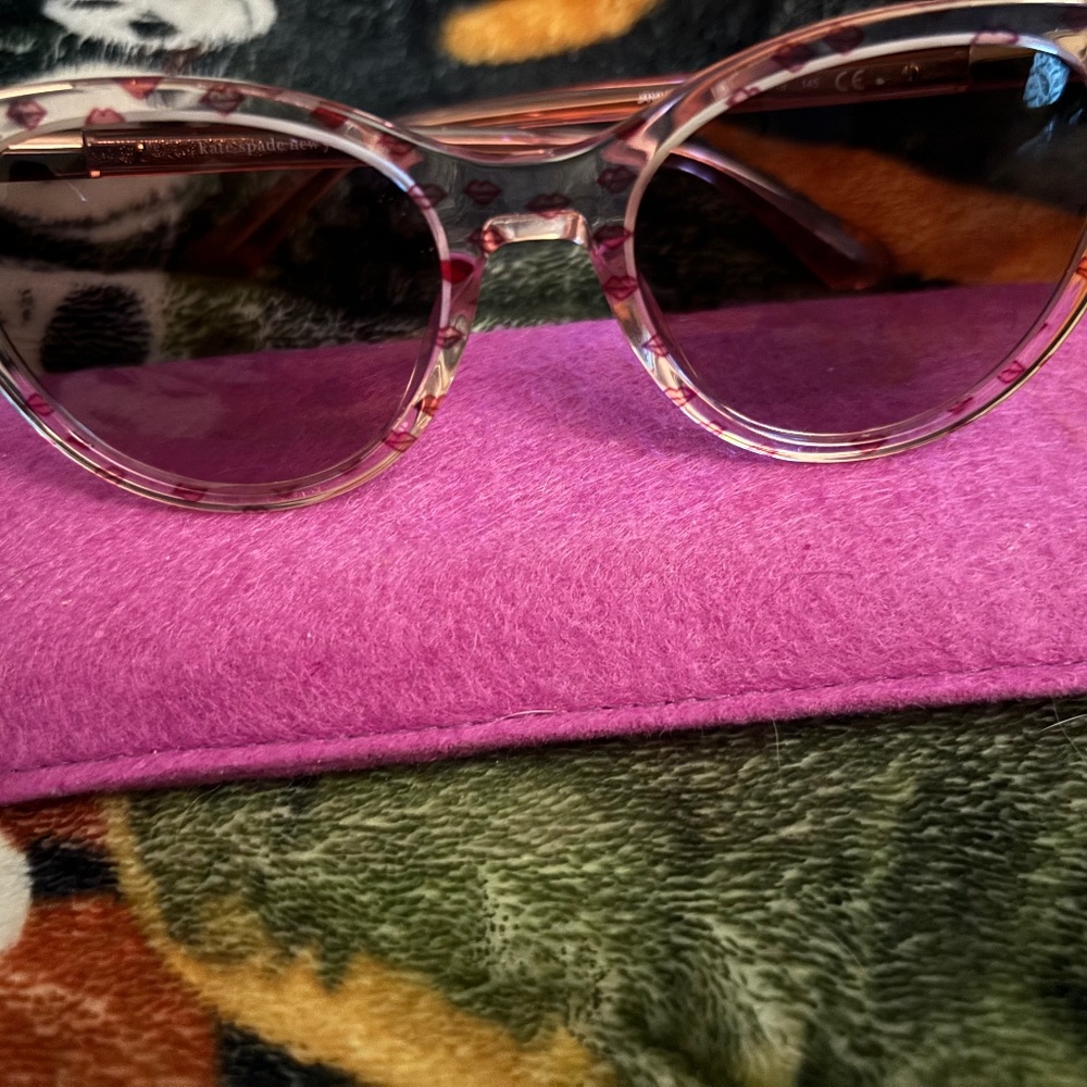Kate Spade “Hello, Sunshine” Sunglasses